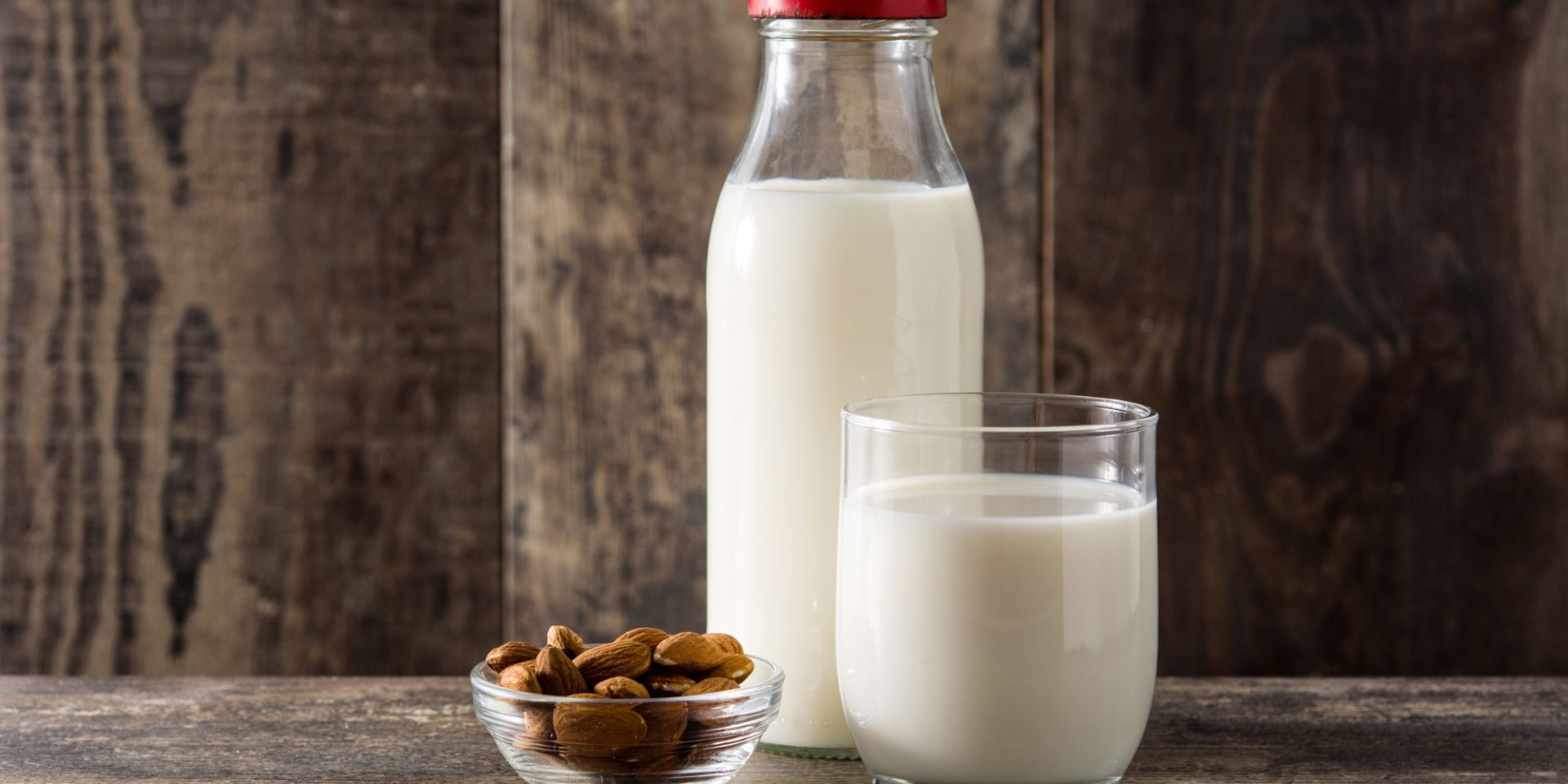 Laptele animal si vegetal, beneficii sau daune? THC