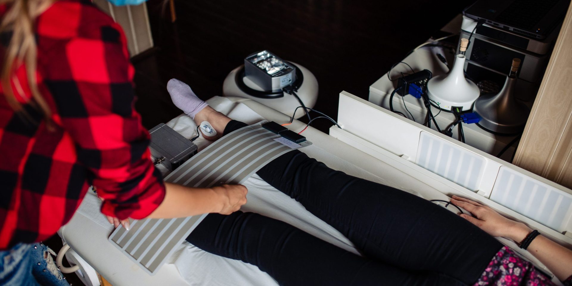 Imaginați-vă transformarea sănătății dvs. cu ajutorul medicinii prin frecvențe la Transilvania Healing Center. Aici, frecvențele devin instrumente de vindecare afecțiunile.